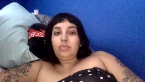 polymamii online show from 1, 2, 2026