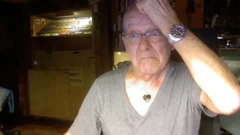 pomme1949 online show from 3, 3, 2025