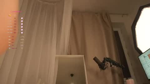 Snapshot of poni_dii chatting on 16, 5, 2026 online show from 16, 5, 2026