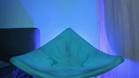 johnatan online show from 22, 2, 2025