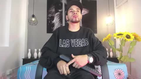 Snapshot of pool_vega chatting on 6, 10, 2025 pool online show from 6, 10, 2025