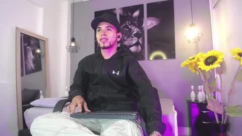 Snapshot of pool_vega chatting on 7, 10, 2025 pool online show from 7, 10, 2025