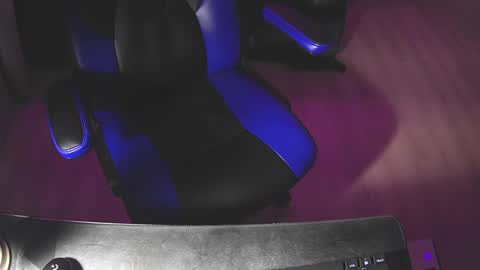 Snapshot of popit124 chatting on 17, 2, 2025 cumguy125 online show from 17, 2, 2025