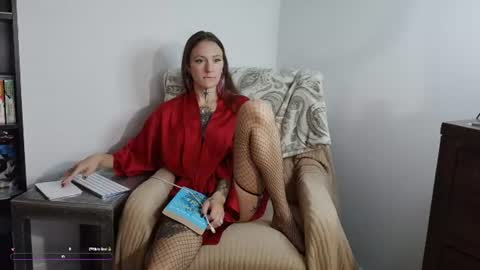 PoppyQuinn online show from 4, 7, 2026