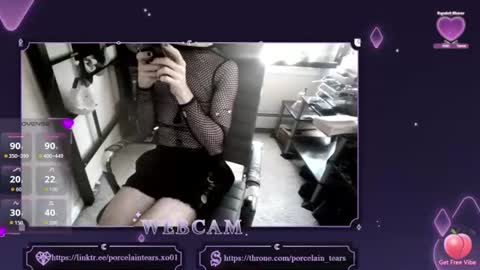 porcelain_tears01 online show from 17, 6, 2026