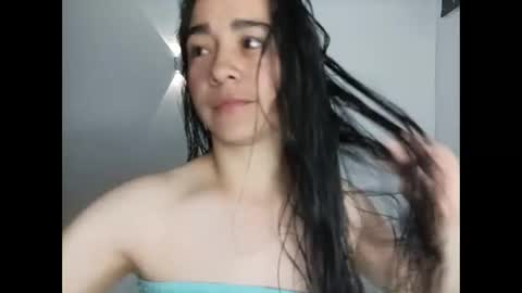 porcelainlux online show from 17, 2, 2026