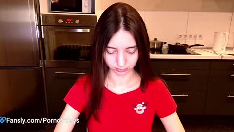 Snapshot of pornostorys chatting on 10, 12, 2024 Kristina Xander online show from 10, 12, 2024