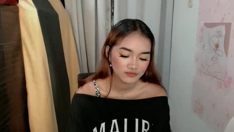 pornstar_kia online show from 11, 4, 2026