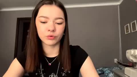 Ellie online show from 9, 5, 2026