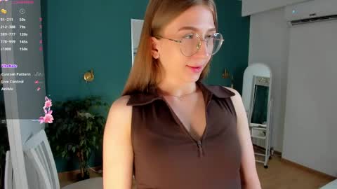 Elizabeth online show from 15, 4, 2026