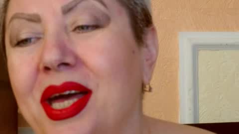 Snapshot of posh_lady chatting on 14, 11, 2025 LADY POSH online show from 14, 11, 2025