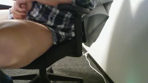 Snapshot of poundtownusa2016 chatting on 9, 3, 2026 ConchilDog online show from 9, 3, 2026