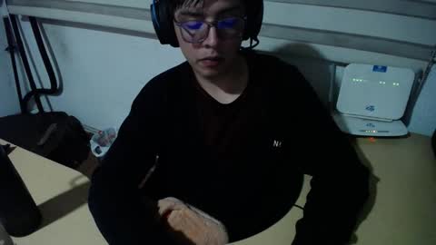 powerfulzeus2 online show from 15, 10, 2025