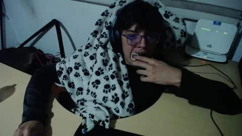 powerfulzeus2 online show from 29, 10, 2025