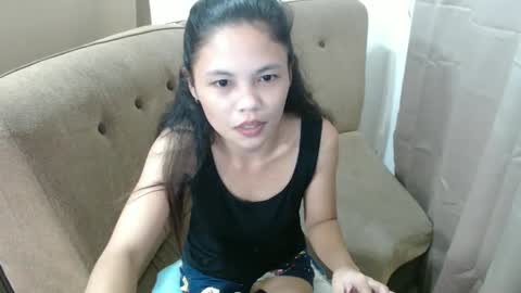 Snapshot of precious_nova chatting on 12, 3, 2025 Nova online show from 12, 3, 2025
