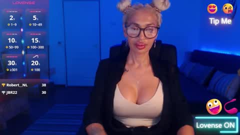 Victoria online show from 19, 9, 2025