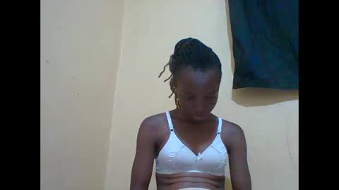 Snapshot of prekky chatting on 5, 2, 2026 lynn online show from 5, 2, 2026