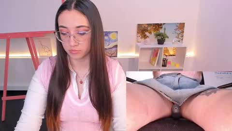 Camila  online show from 11, 11, 2025