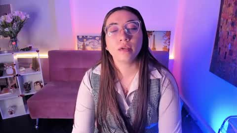 Camila  online show from 15, 4, 2026