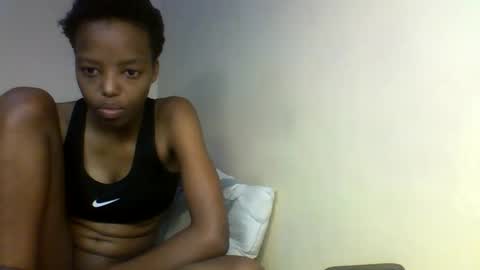 Snapshot of prettie_candy9 chatting on 4, 10, 2025 Prettie candy9 online show from 4, 10, 2025