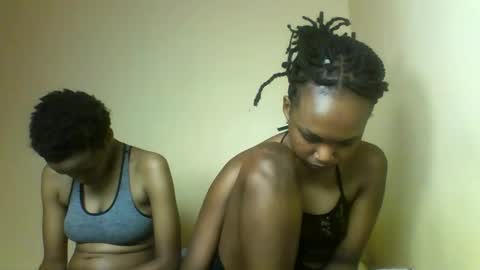 Snapshot of prettie_candy9 chatting on 5, 10, 2025 Prettie candy9 online show from 5, 10, 2025