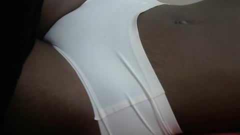 pretty_avena online show from 22, 11, 2025