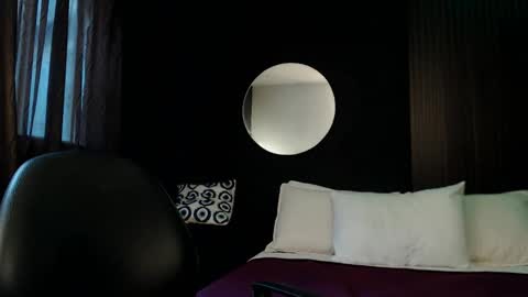 pretty_cristal22 online show from 15, 1, 2026