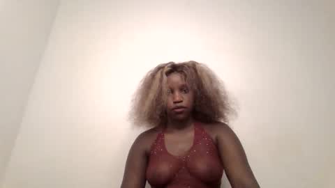 pretty_curvy99 online show from 27, 5, 2026