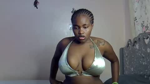 pretty_daina3 online show from 7, 4, 2026