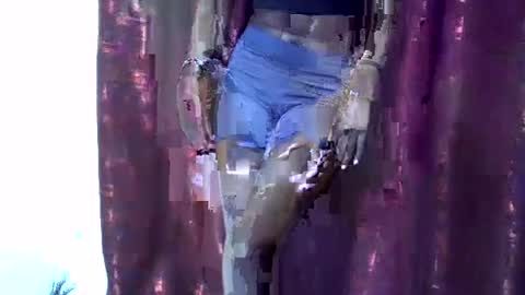 pretty_ebby online show from 4, 7, 2026