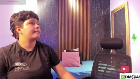 pretty_honey22 online show from 2, 6, 2026