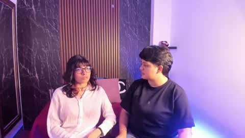 pretty_honey22 online show from 26, 6, 2026