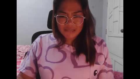 pretty_jewel05 online show from 21, 5, 2026
