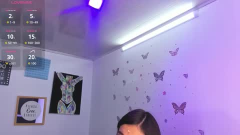 pretty online show from 13, 3, 2026