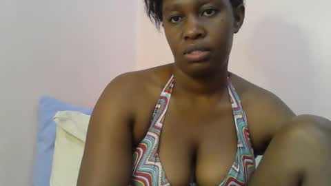 pretty_kylah online show from 24, 11, 2025