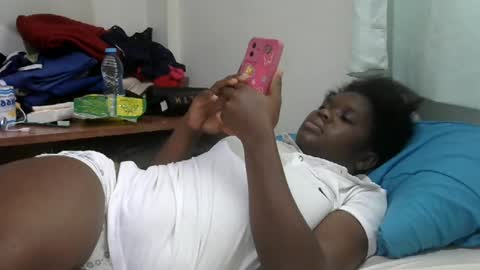 pretty_melan online show from 3, 6, 2026