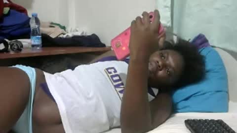 pretty_melan online show from 3, 6, 2026