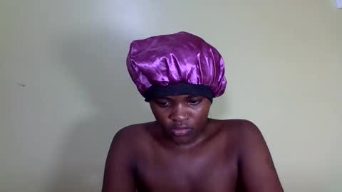 pretty_miya online show from 29, 12, 2024