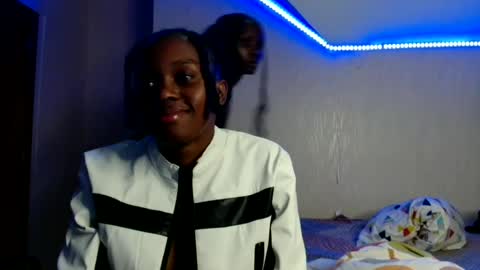 Snapshot of pretty_nyra chatting on 24, 6, 2026 Nyra online show from 24, 6, 2026