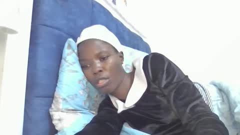 pretty_petite_ebony online show from 20, 12, 2025