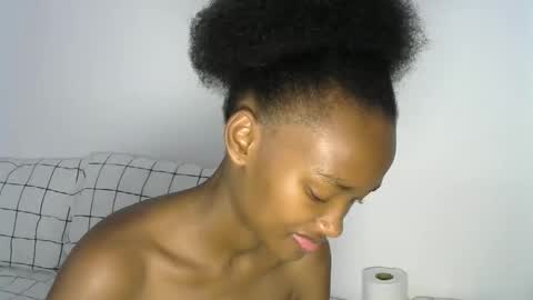 Pretty doll online show from 18, 11, 2025