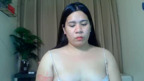 pretty stela online show from 9, 11, 2025