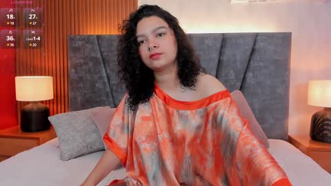 Snapshot of pretty_sunlight_ chatting on 4, 12, 2024 Daisy Flower online show from 4, 12, 2024