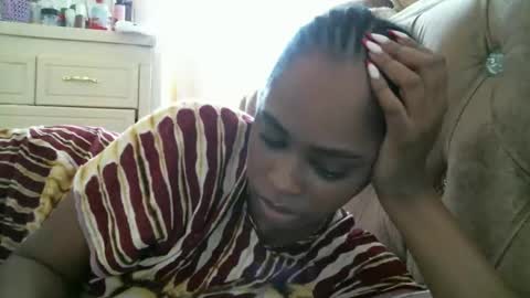Snapshot of pretty_zii chatting on 21, 9, 2025 zii online show from 21, 9, 2025