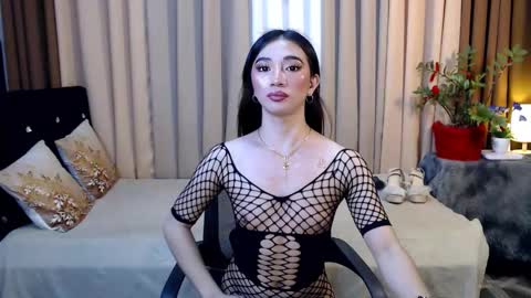 prettyakhira online show from 5, 2, 2025