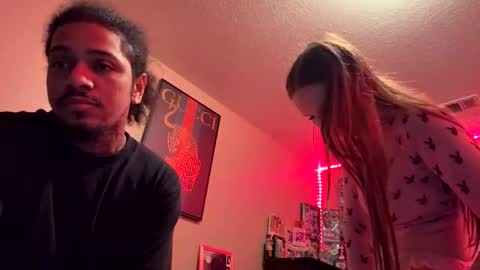 Snapshot of prettyandpinkkk chatting on 2, 3, 2026 prettyypinkk3 online show from 2, 3, 2026