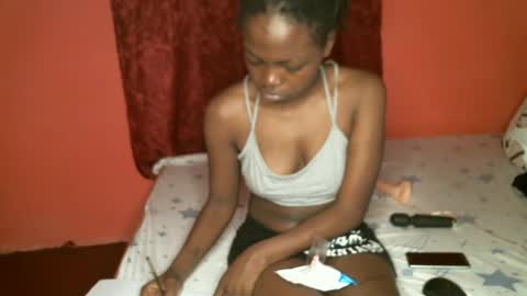 SaraCattra online show from 27, 1, 2025