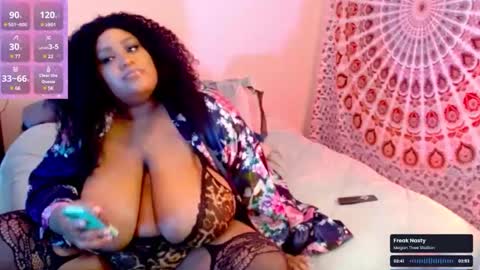 Snapshot of prettybabee120 chatting on 6, 2, 2025 Miss Pretty online show from 6, 2, 2025