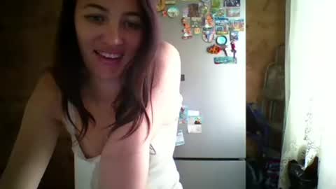Snapshot of prettybella_7 chatting on 7, 7, 2026 Bella online show from 7, 7, 2026