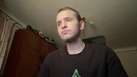prettyboyhot01 online show from 24, 5, 2026